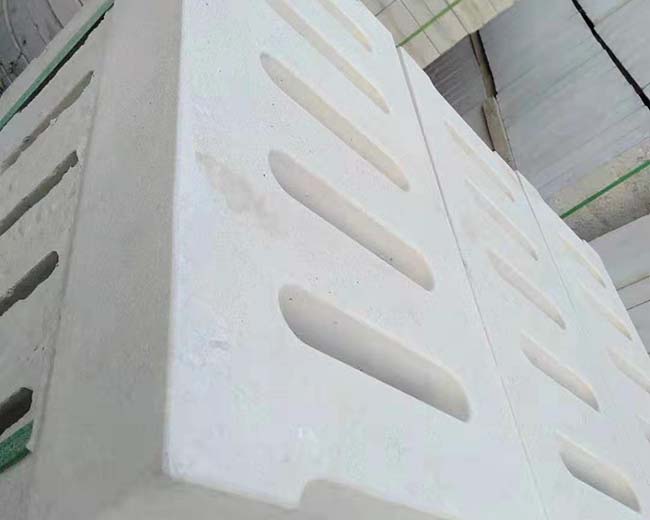 對機油桶吹塑機的維修工作是什么